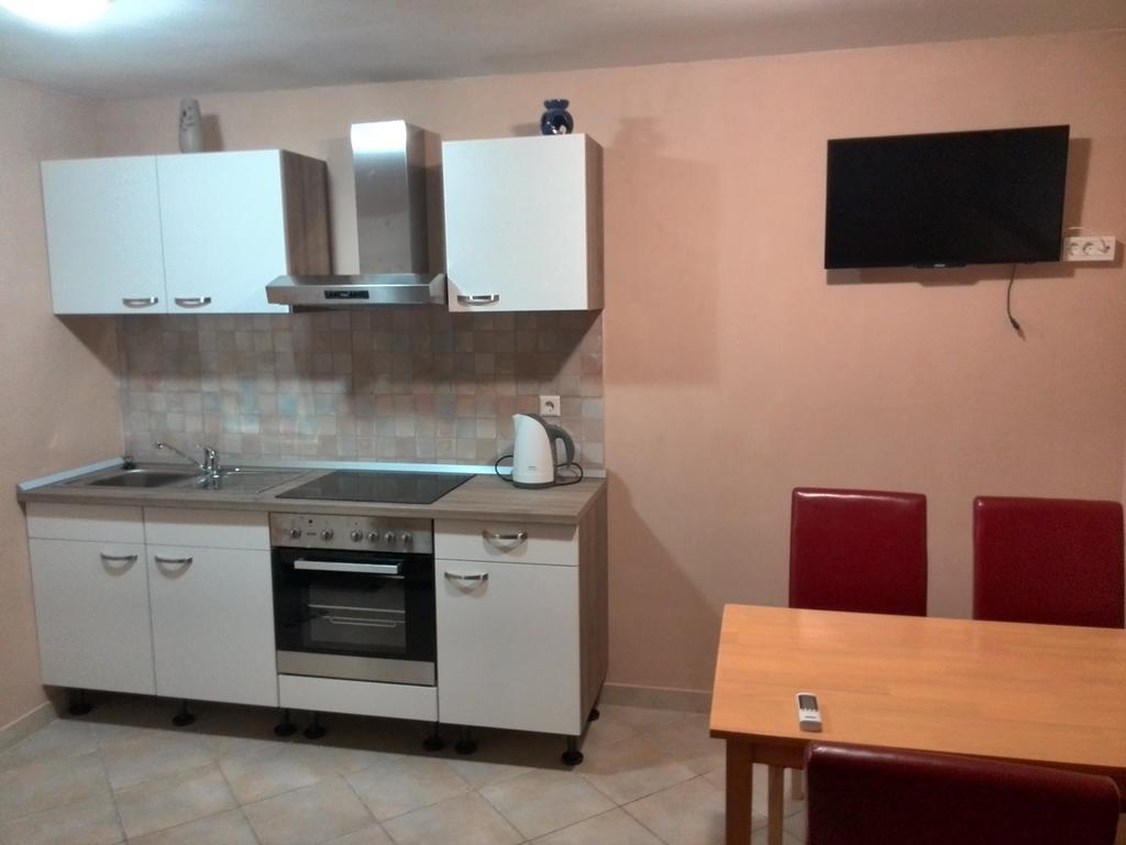 Apartments Bogdanovic Μαριμπόρ Δωμάτιο φωτογραφία